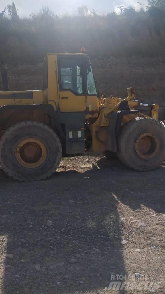 Komatsu WA 380-3H Utovarivači na točkove