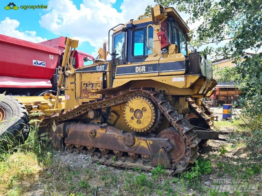 CAT D 6 R XL Buldožeri guseničari