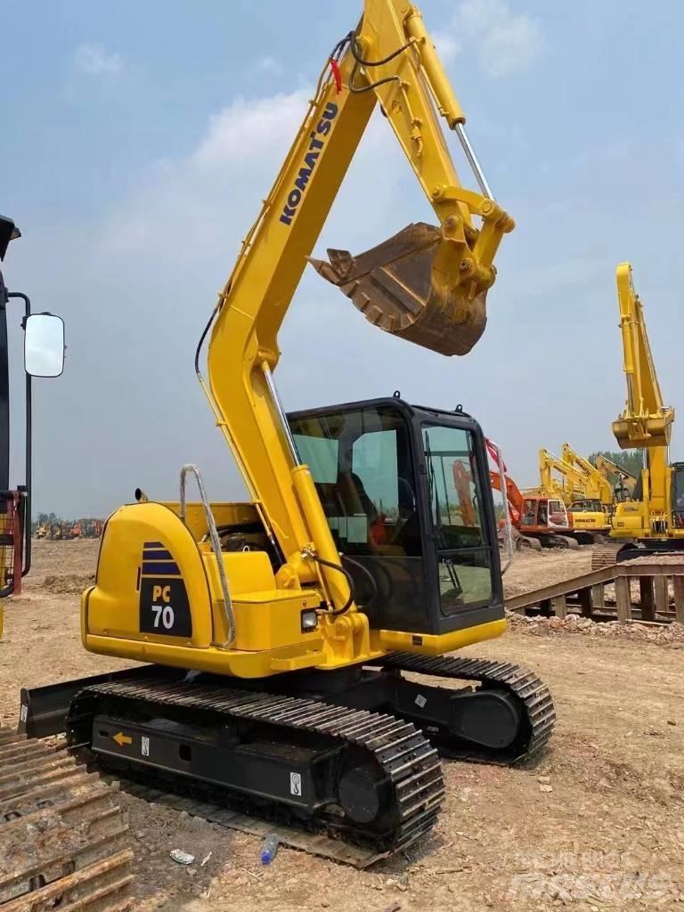 Komatsu PC 70 Bageri guseničari