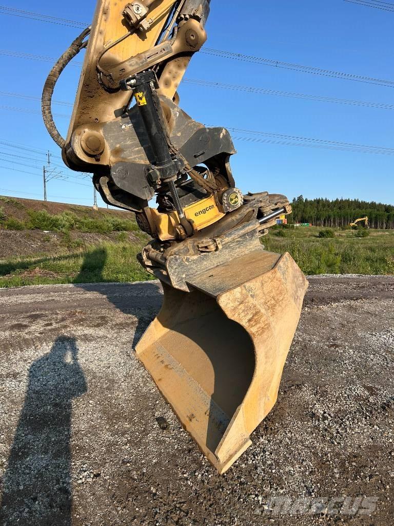 CAT 335 Bageri guseničari