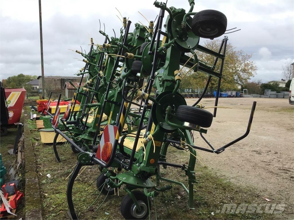 Krone Vendro 820 Okretači i sakupljači sena