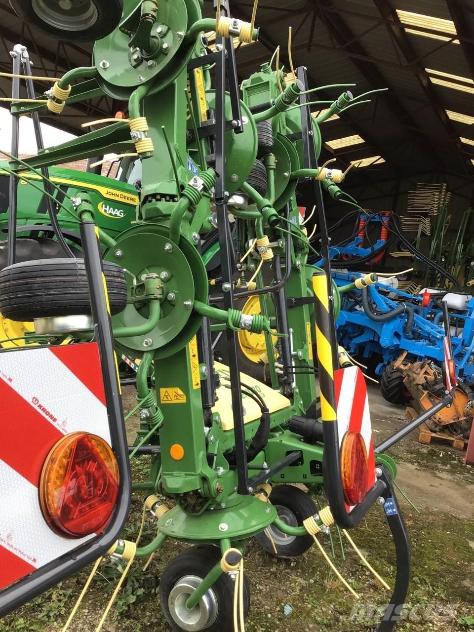 Krone Vendro 820 Okretači i sakupljači sena