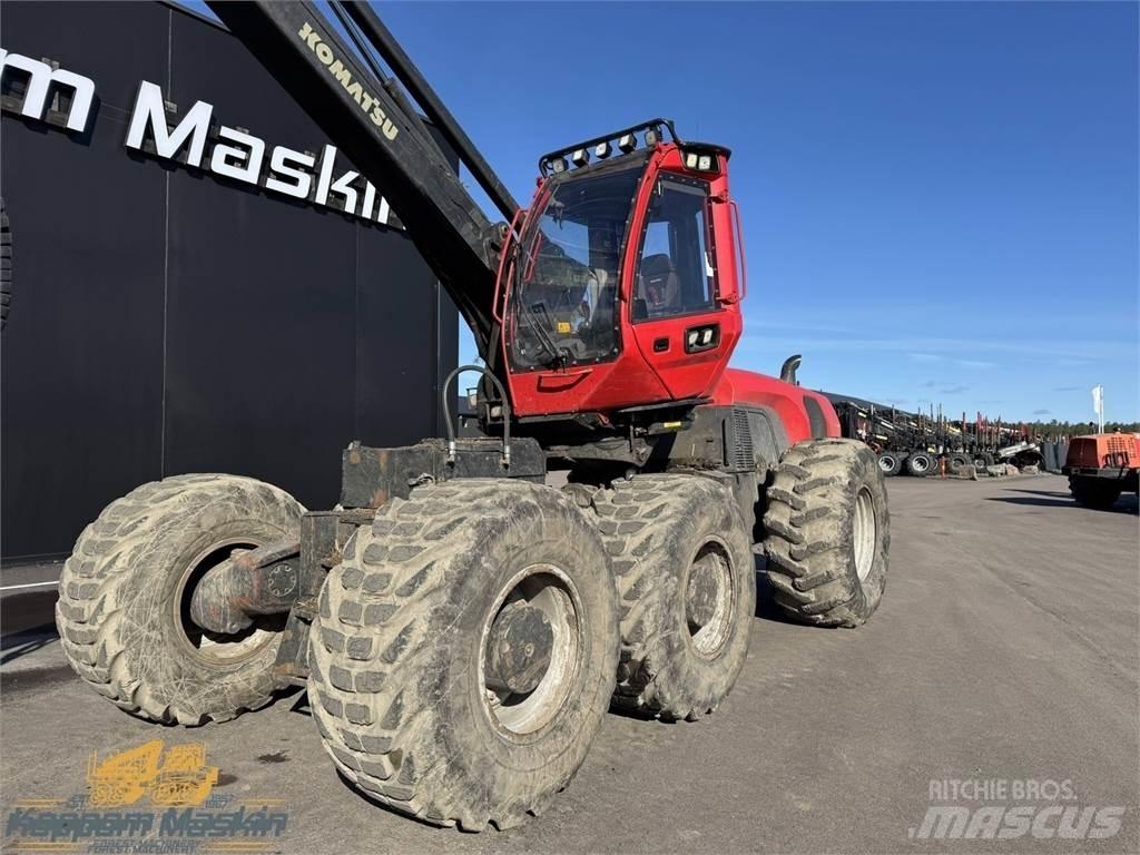 Komatsu 951 Harversteri