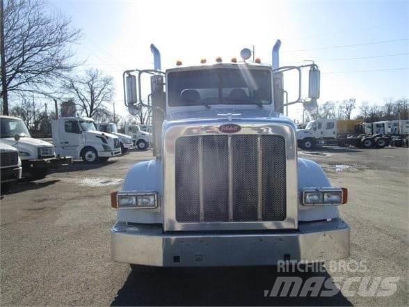 Peterbilt 365 Kombi vozila/ vakum kamioni