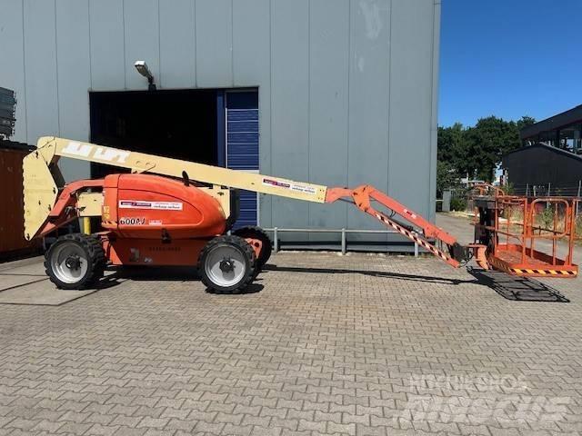 JLG 600 AJ Zglobne podizne platforme