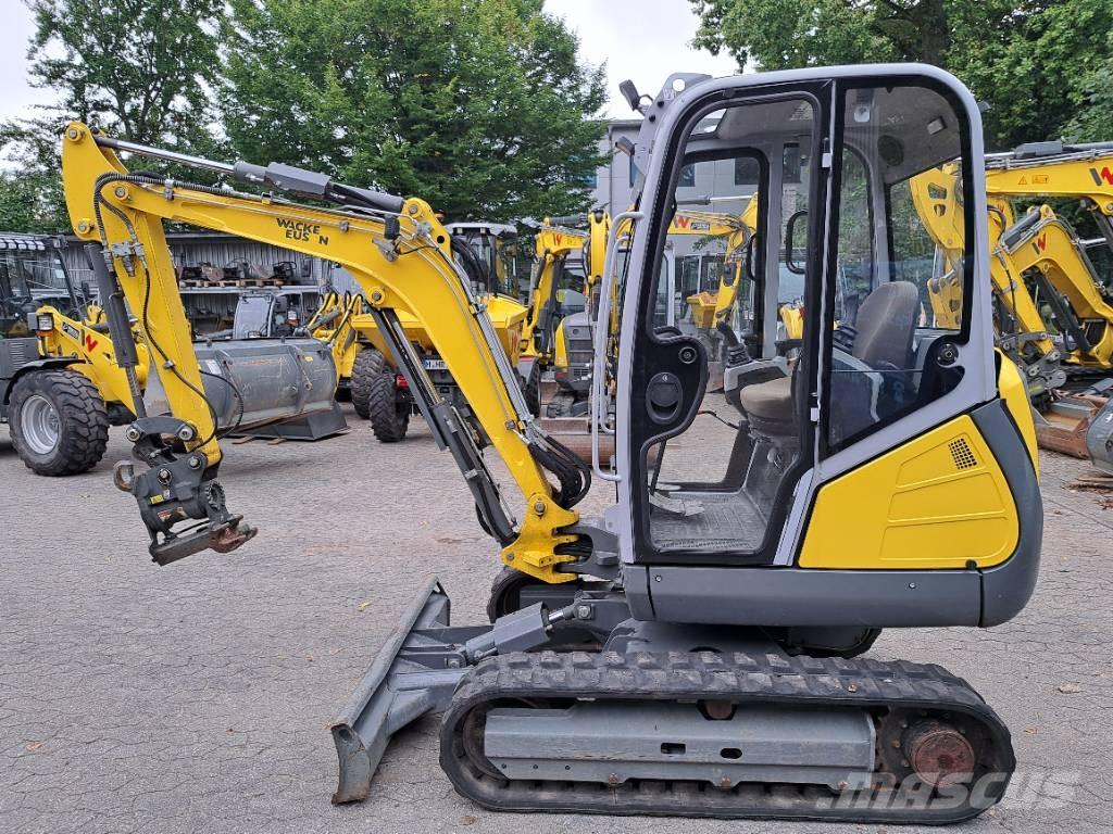 Wacker Neuson ET24 Bageri guseničari