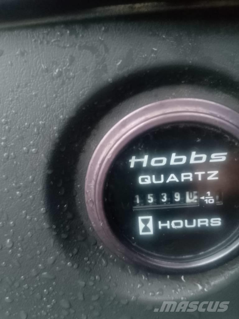 Hyundai 140W-7A Bageri točkaši