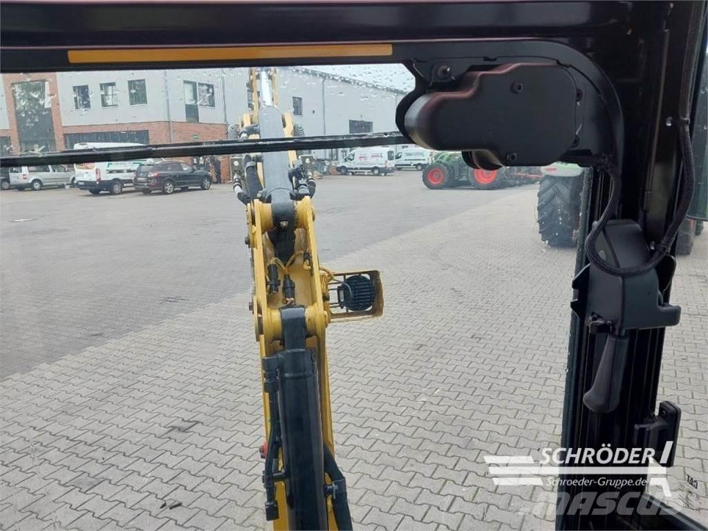 CAT 301.6 Bageri točkaši