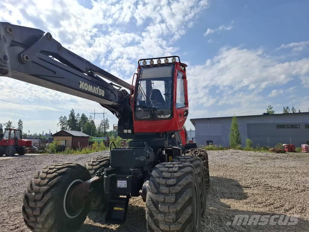 Komatsu 931 XC Harversteri
