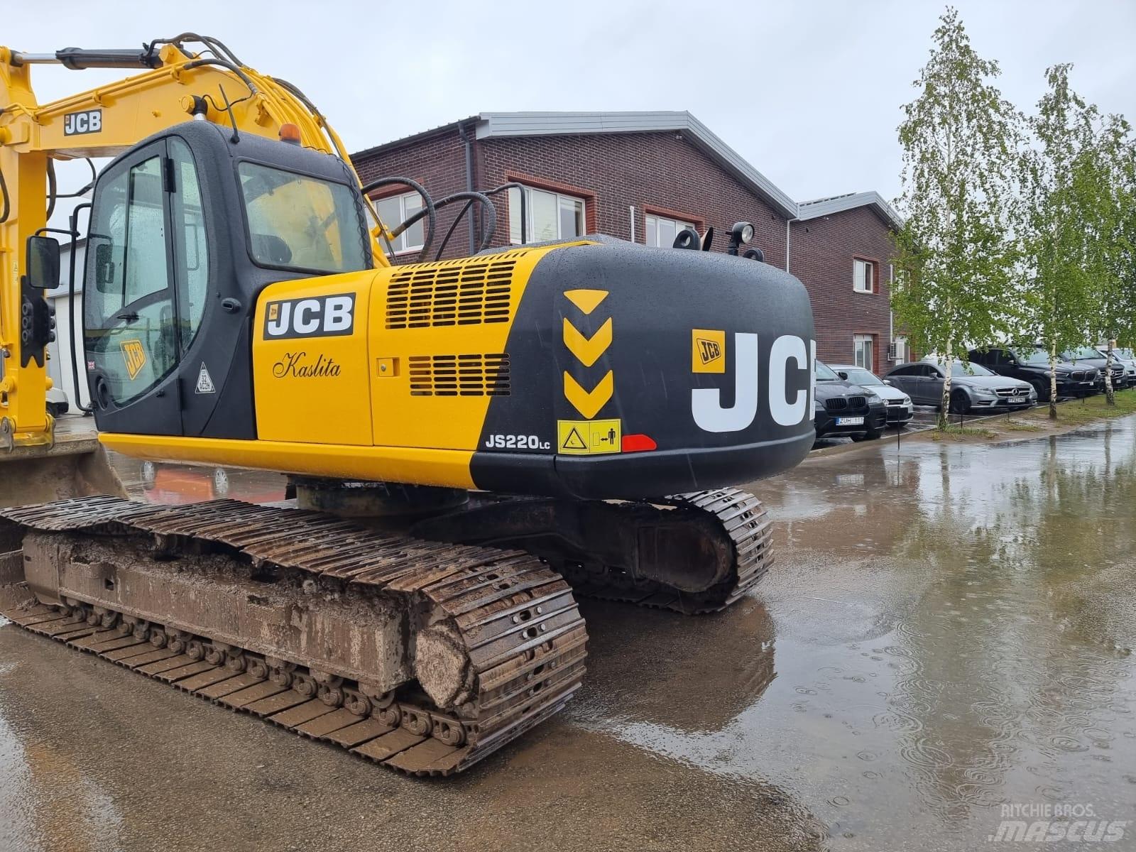 JCB JS 220 LC Bageri guseničari