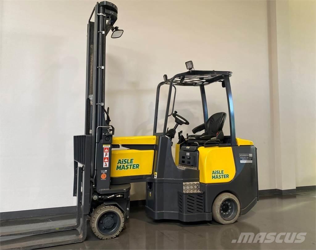 Combilift AM15SE Viljuškar za uže prolaze