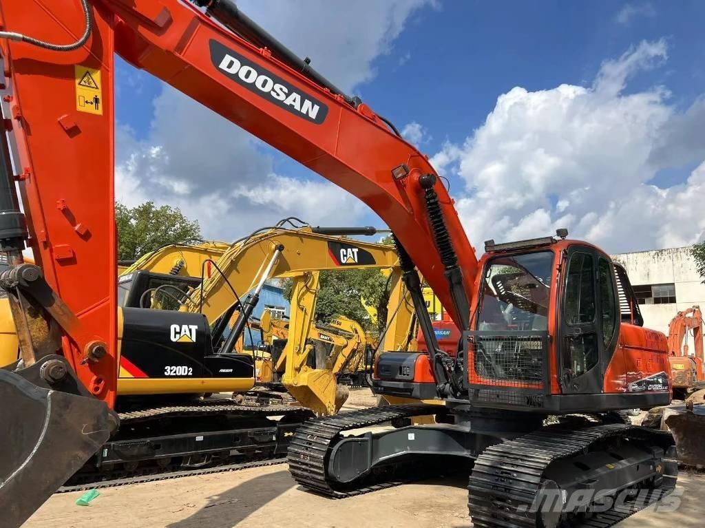 Doosan DX 225 LC-9c Mini bageri < 7t