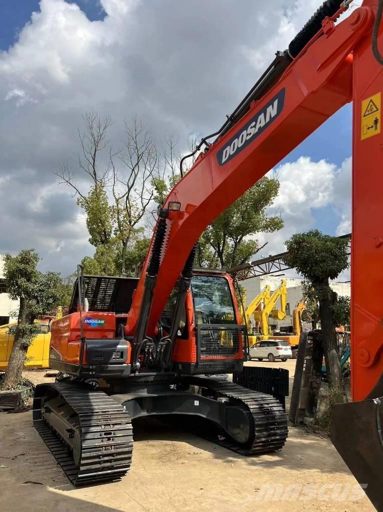Doosan DX 225 LC-9c Mini bageri < 7t
