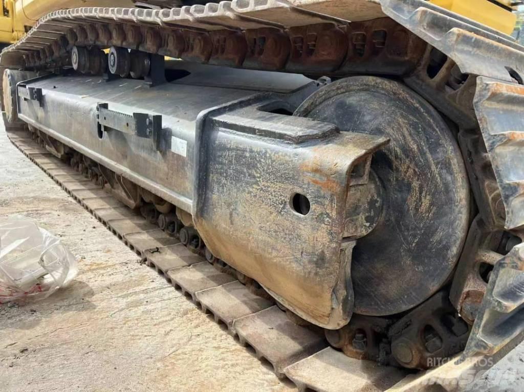 Komatsu PC430-8 Bageri guseničari