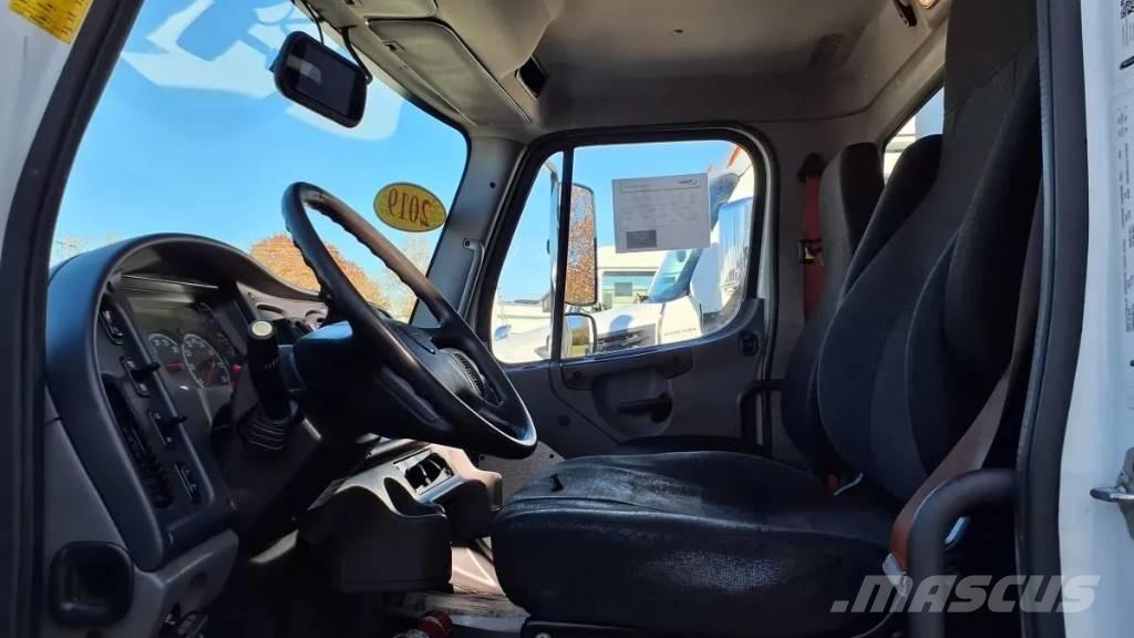 Freightliner M2 Kamioni za prevoz pića