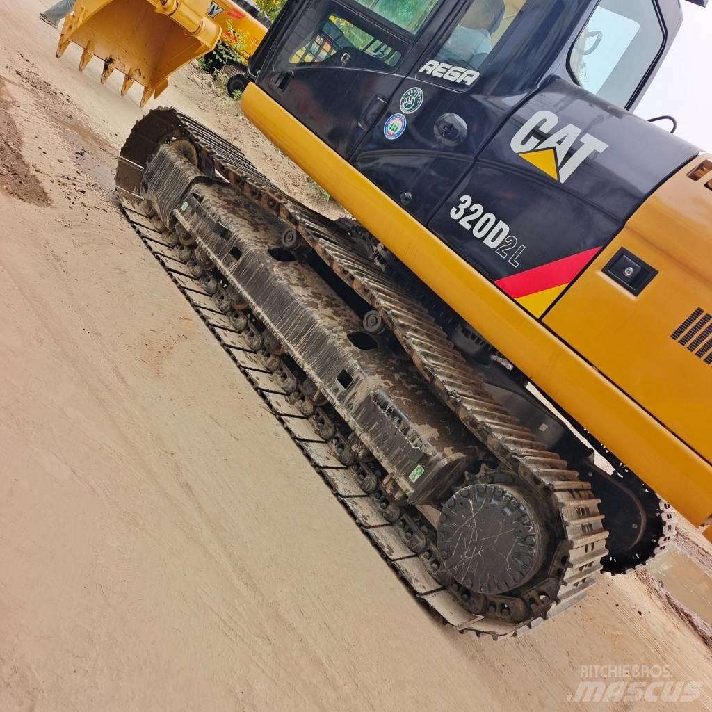 CAT 320D Bageri guseničari