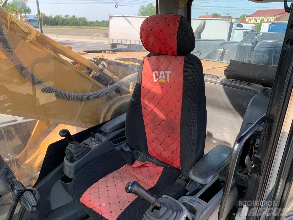 CAT 336D2 Bageri guseničari