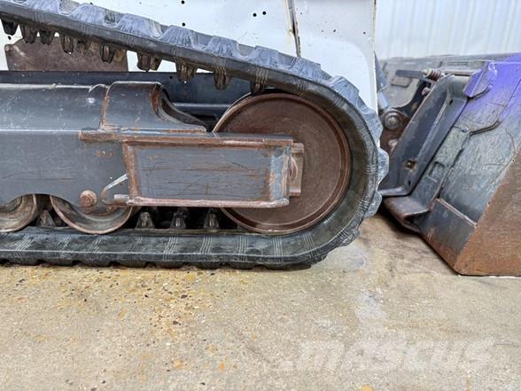 Bobcat T590 Skid steer mini utovarivači