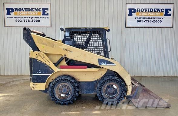 CAT 262B Skid steer mini utovarivači