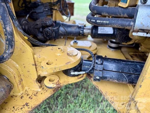 CAT 938M Utovarivači na točkove