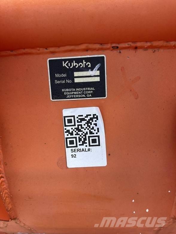 Kubota BT4584 Kašike / Korpe