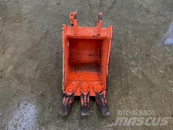 Kubota K7760 Kašike / Korpe