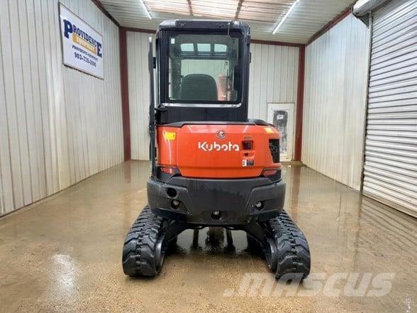 Kubota U35-4 Mini bageri < 7t