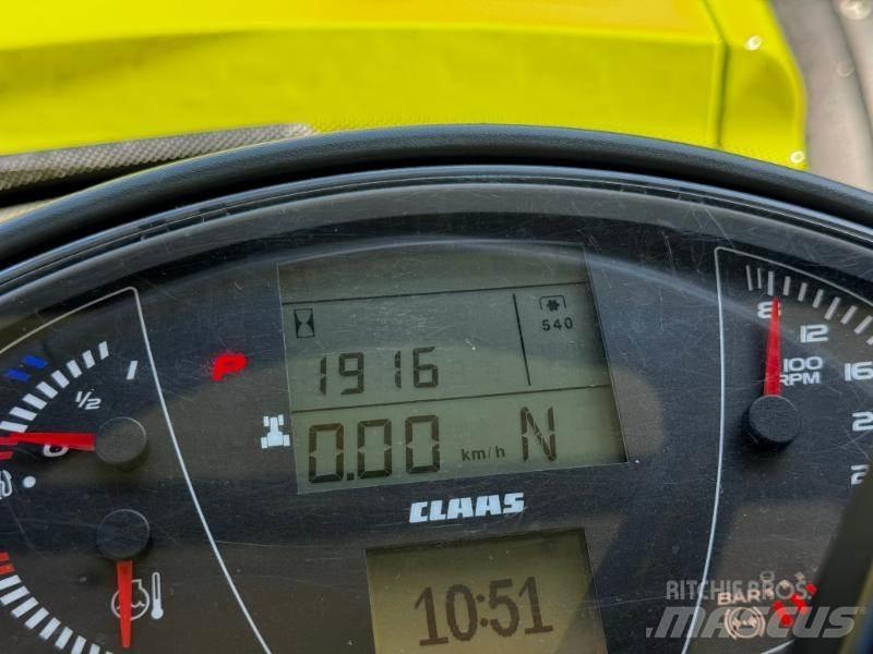 CLAAS AXION 870 Traktori