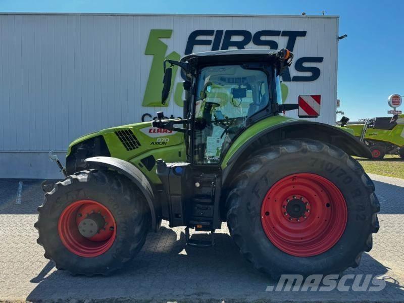 CLAAS AXION 870 Traktori