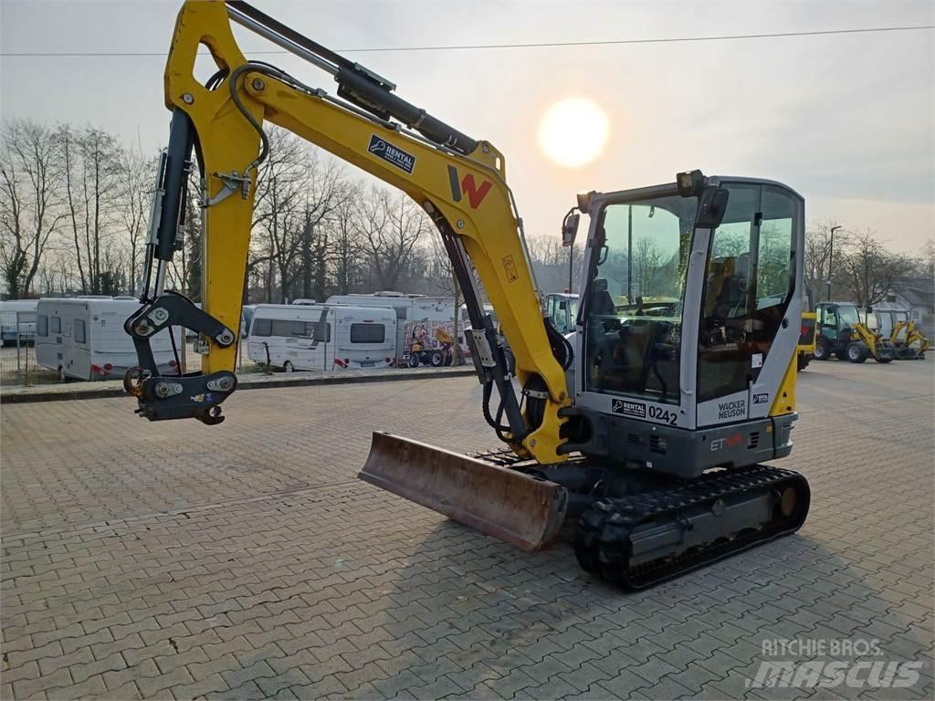 Wacker Neuson ET42 Bageri guseničari