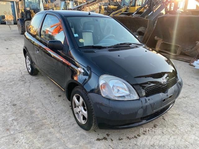 Toyota Yaris Automobili