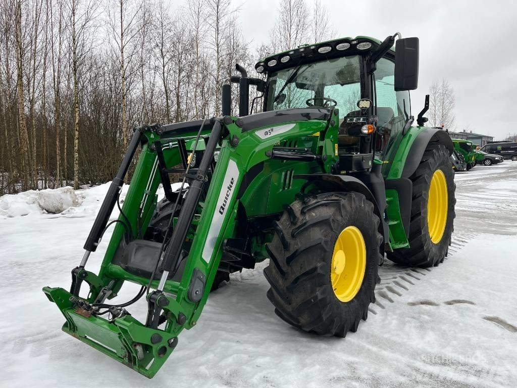John Deere 6130R Traktori