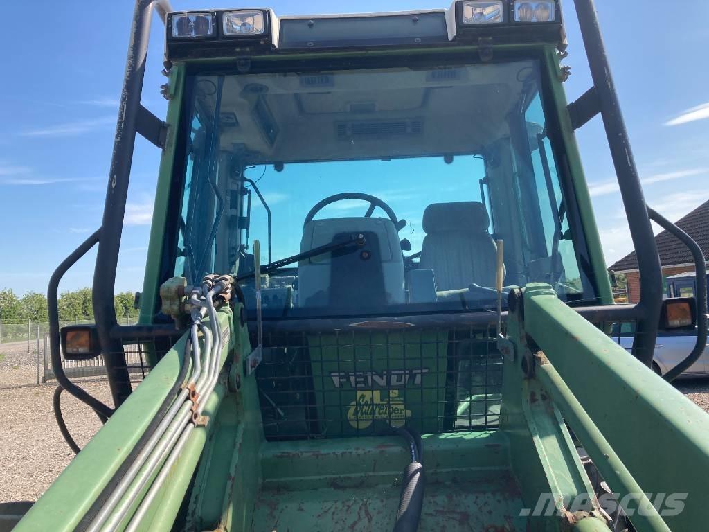 Fendt Xylon 524 Prednji utovarivači i bageri