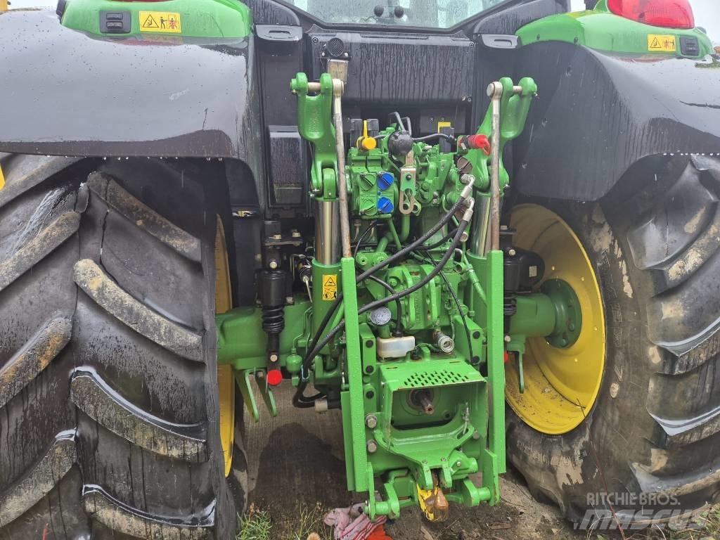 John Deere 6155 M Traktori