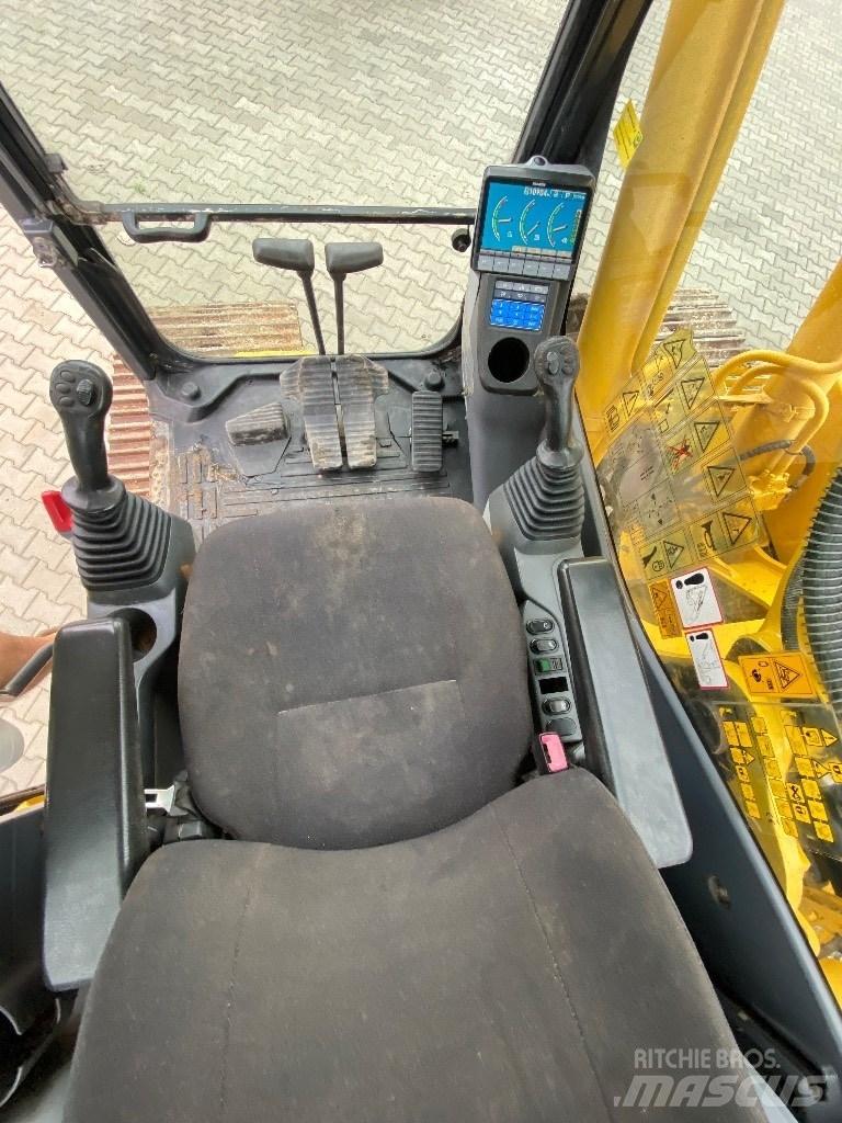 Komatsu PC 210 LC-8 Bageri guseničari