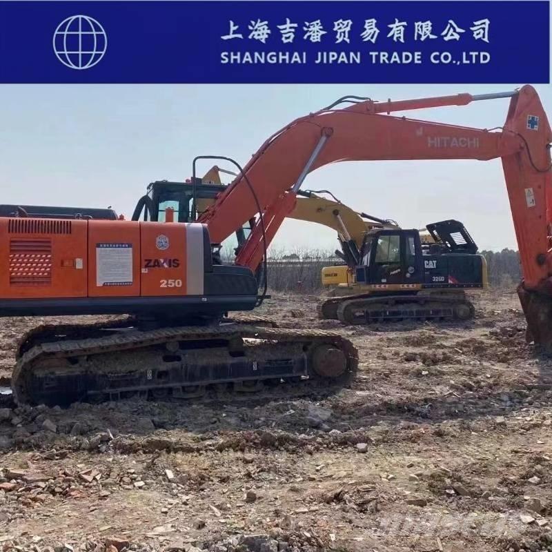 Hitachi ZX 250 Bageri guseničari