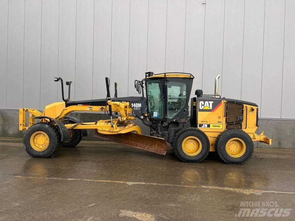 CAT 140 M AWD Grejderi