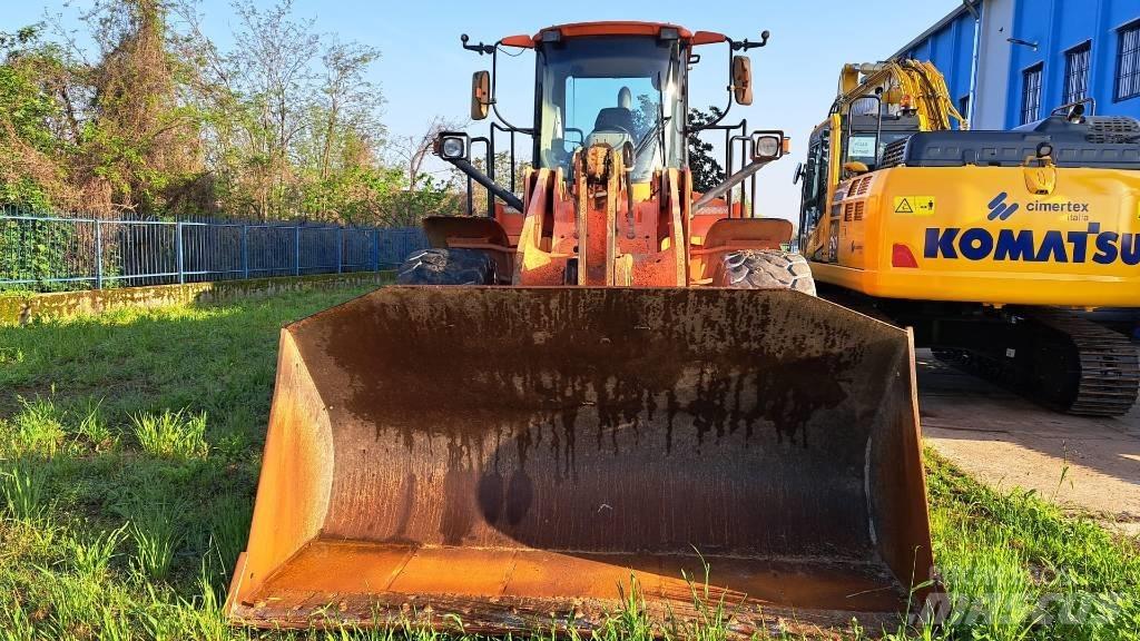Hitachi W190 Utovarivači na točkove