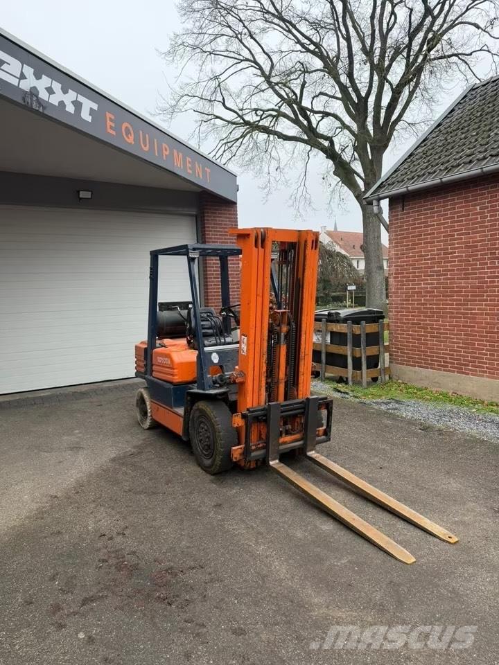 Toyota 42-5 FG 25 Plinski viljuškari