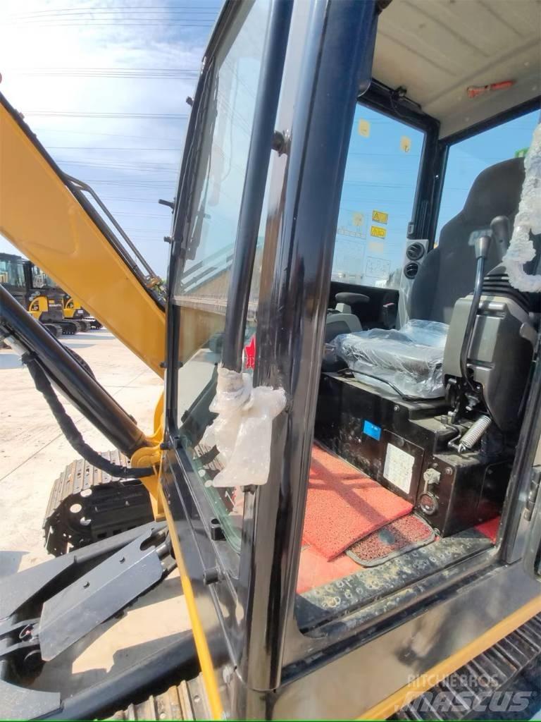 CAT 305.5 Mini bageri < 7t