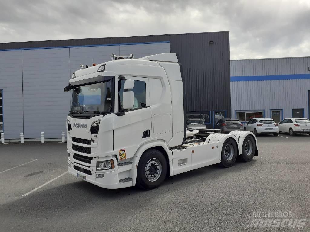 Scania R 590 V8 6x4 Tegljači