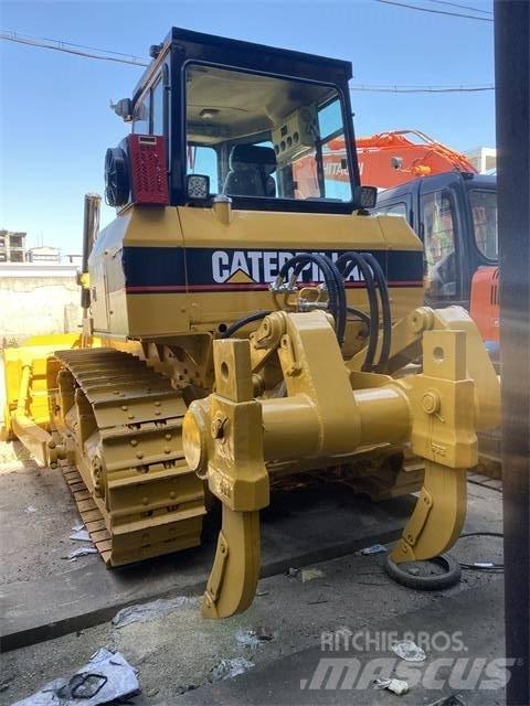 CAT D 6 G Buldožeri guseničari