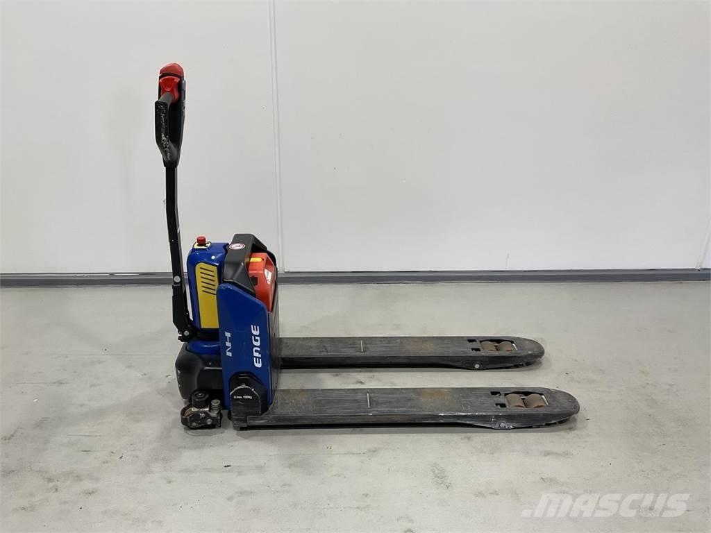 NH SKP1500E Nisko podizni električni viljuškar