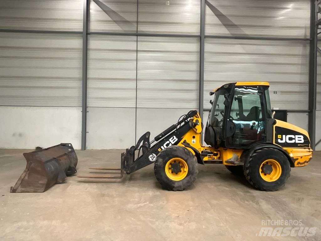 JCB 406 B Utovarivači na točkove