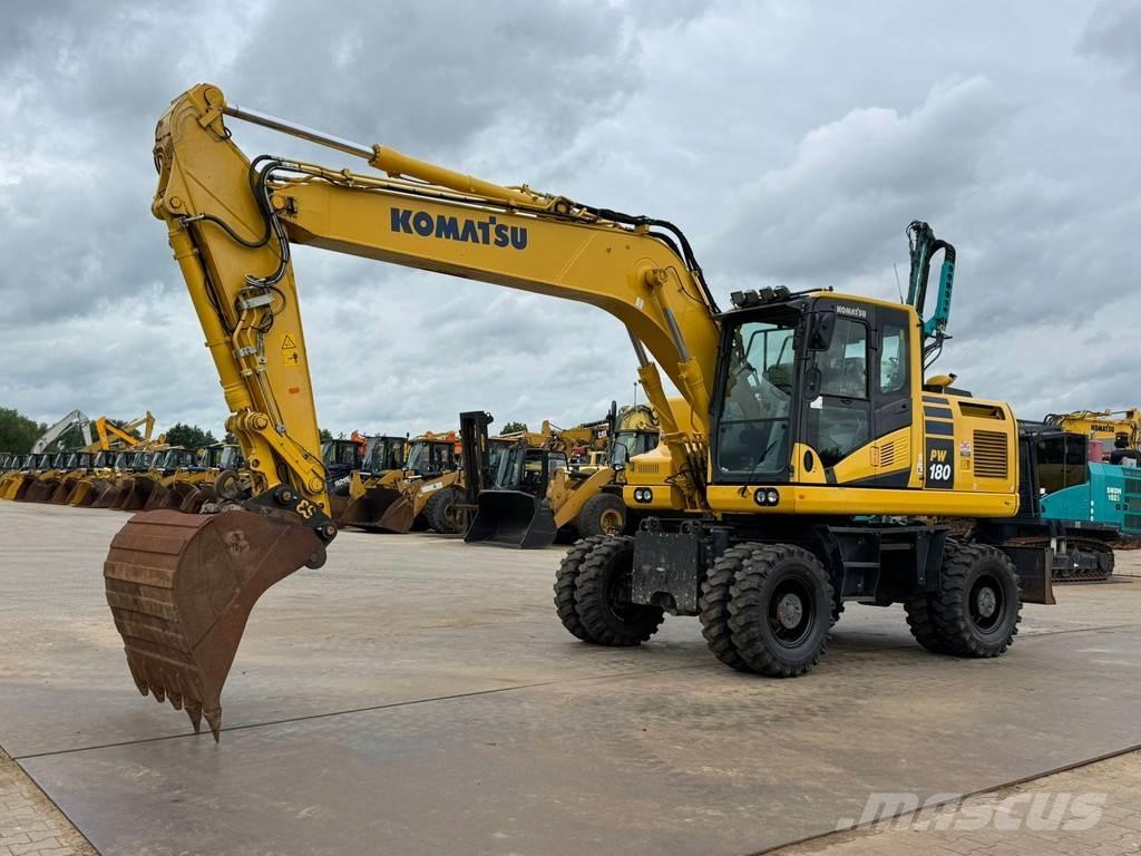 Komatsu PW180-11 Bageri točkaši