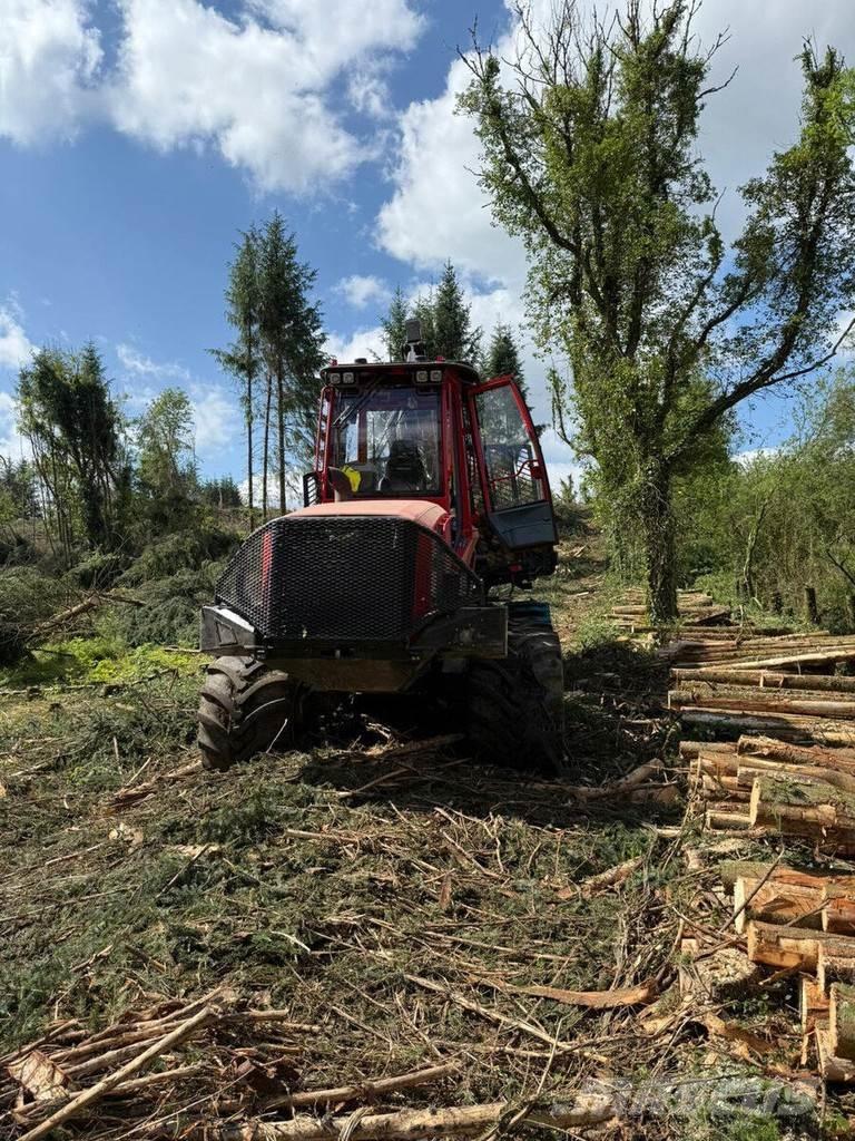 Komatsu 875 Forvarderi