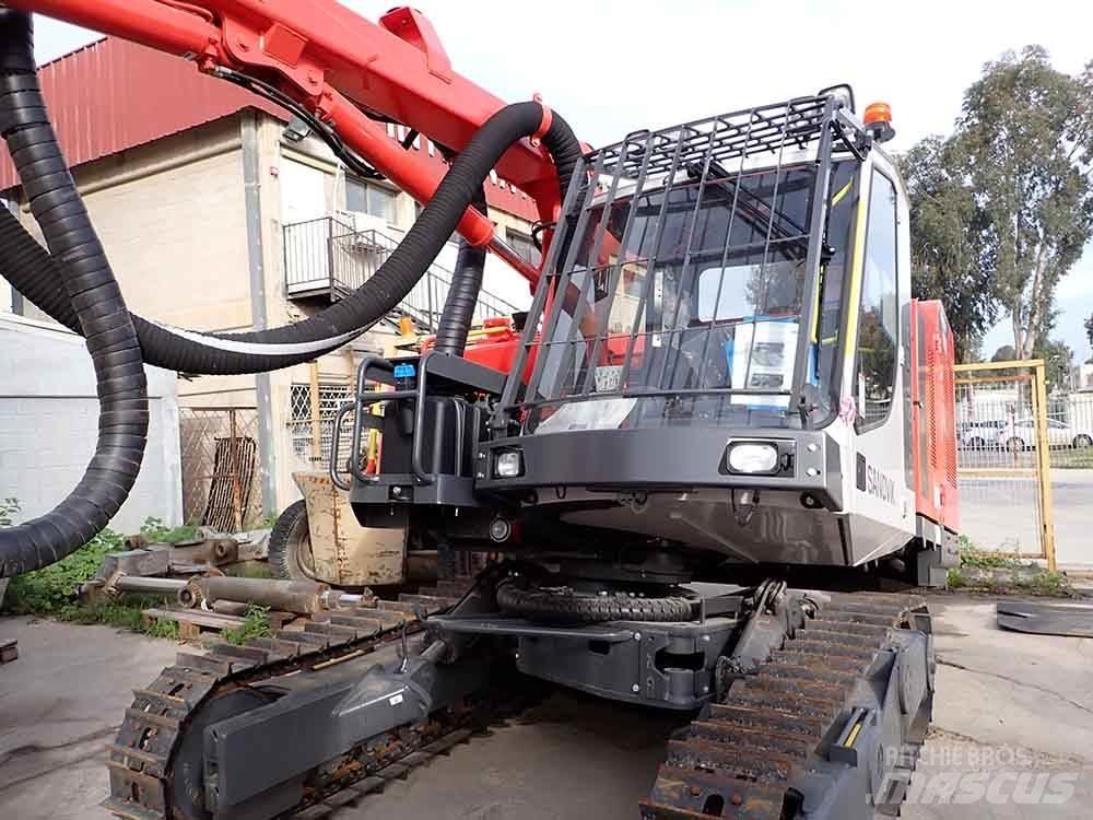 Sandvik DX800 Terenske bušilice