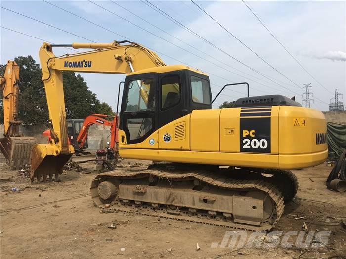 Komatsu PC 200-7 Bageri guseničari