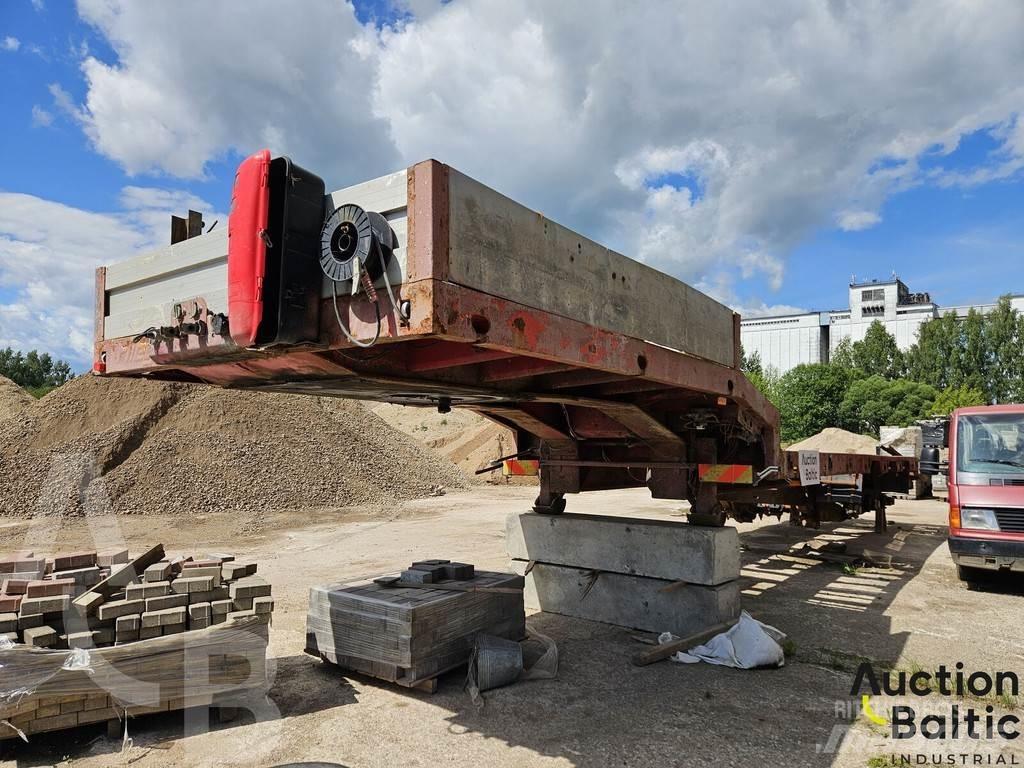 Fliegl SDS 480 T Poluprikolice sa ciradom