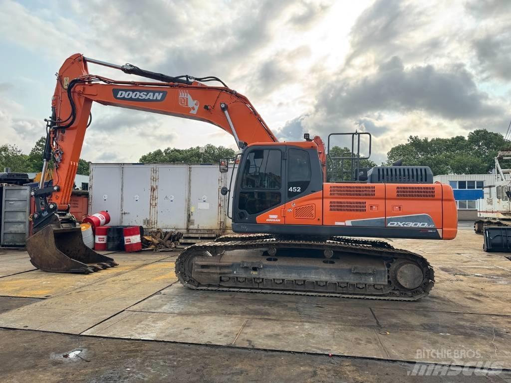 Doosan DX 300 LC-5 Bageri guseničari